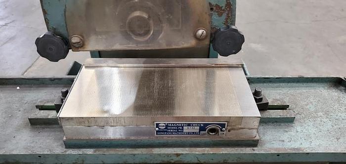 Used DOALL HAND FEED SURFACE GRINDER