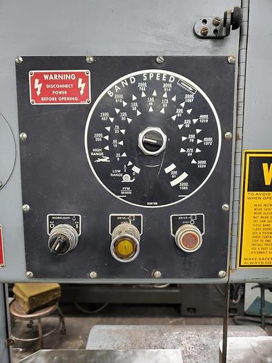 Used DOALL VERTICAL BAND SAW