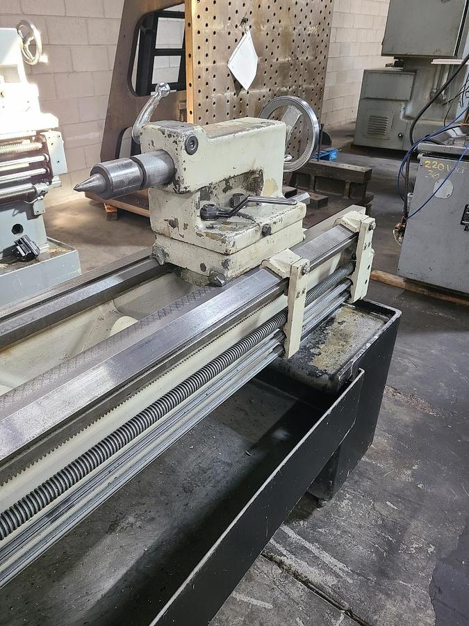 Used 21" X 102" LEBLOND REGAL ENGINE LATHE
