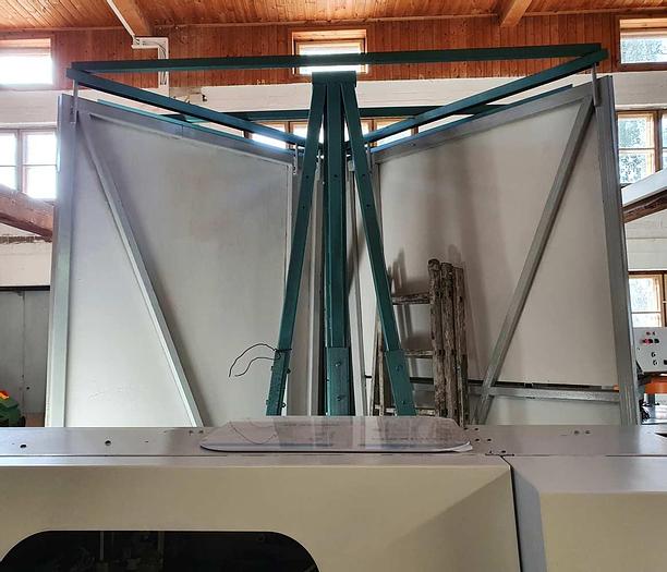 Used Glass magazine with 22 compartments