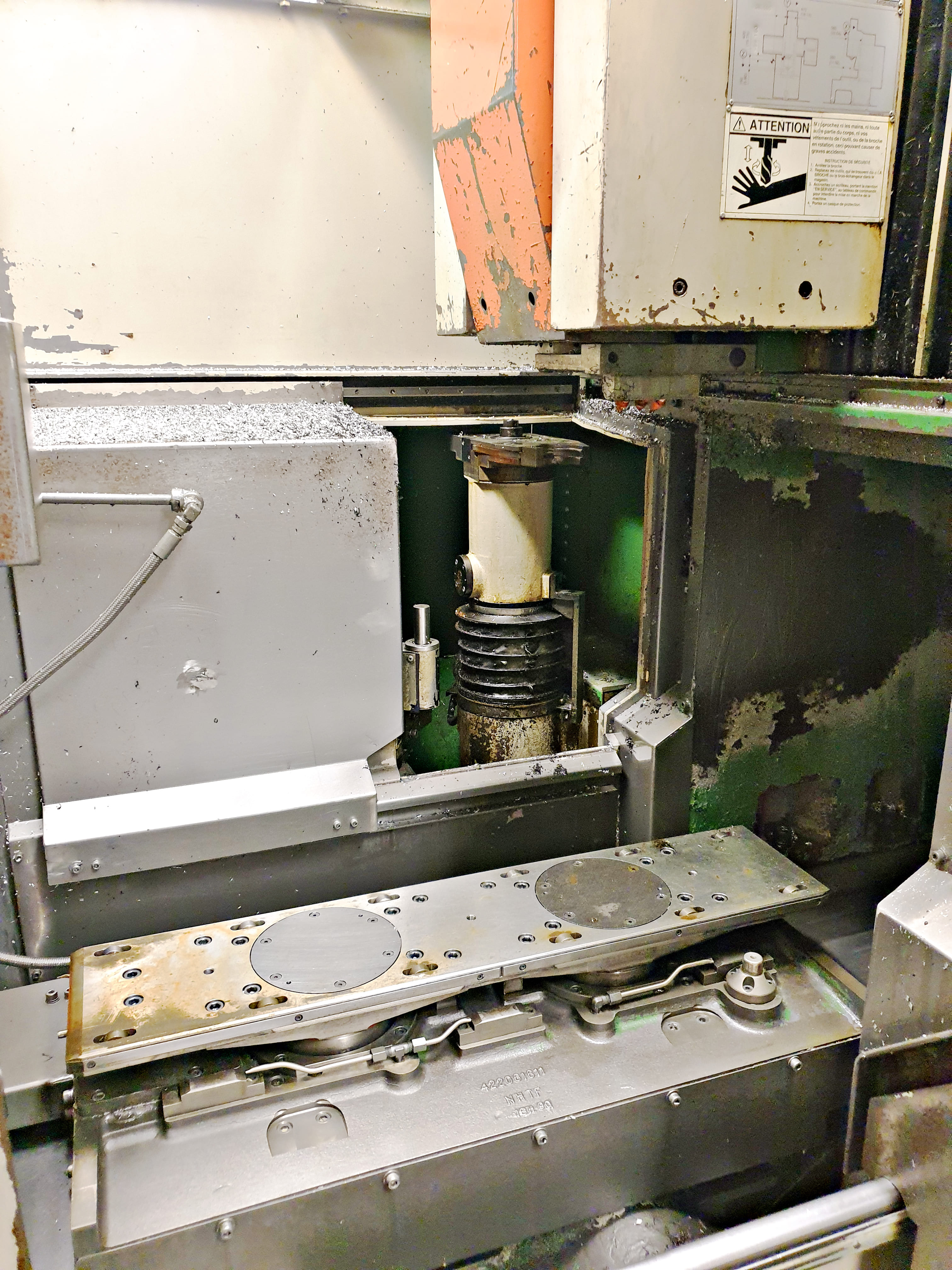 Used Mazak AJV 18 40 - 1991