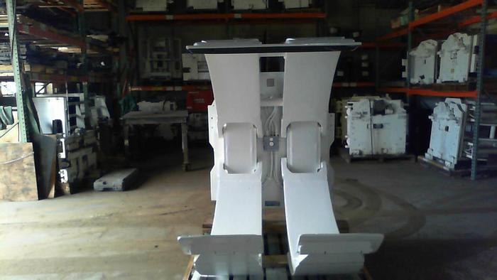 Used USED 85" CASCADE ROLL CLAMP