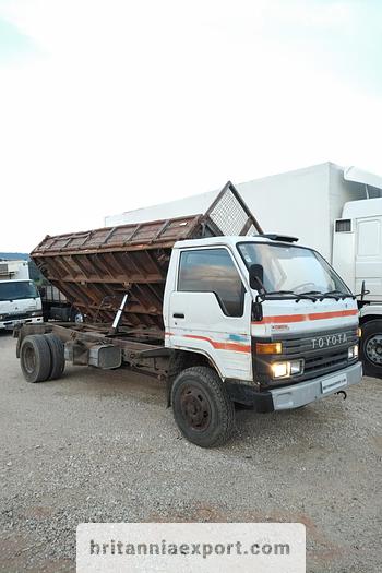 Used 1989 TOYOTA Dyna 300 14B tipper