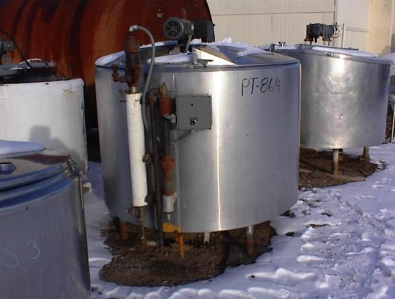 Used 500 GALLON PROCESSOR TANK.  CB MODEL EP SERIAL 500 756-331