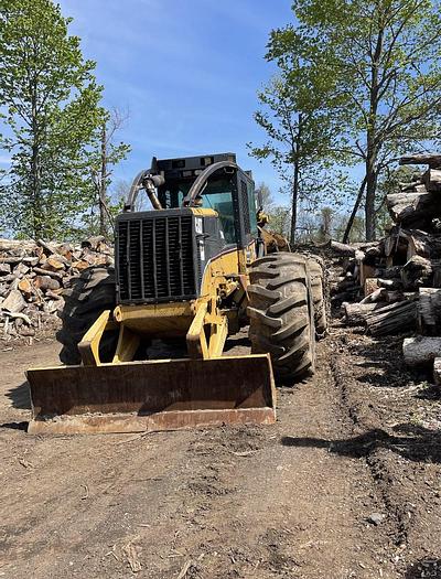 Used CAT Skidder