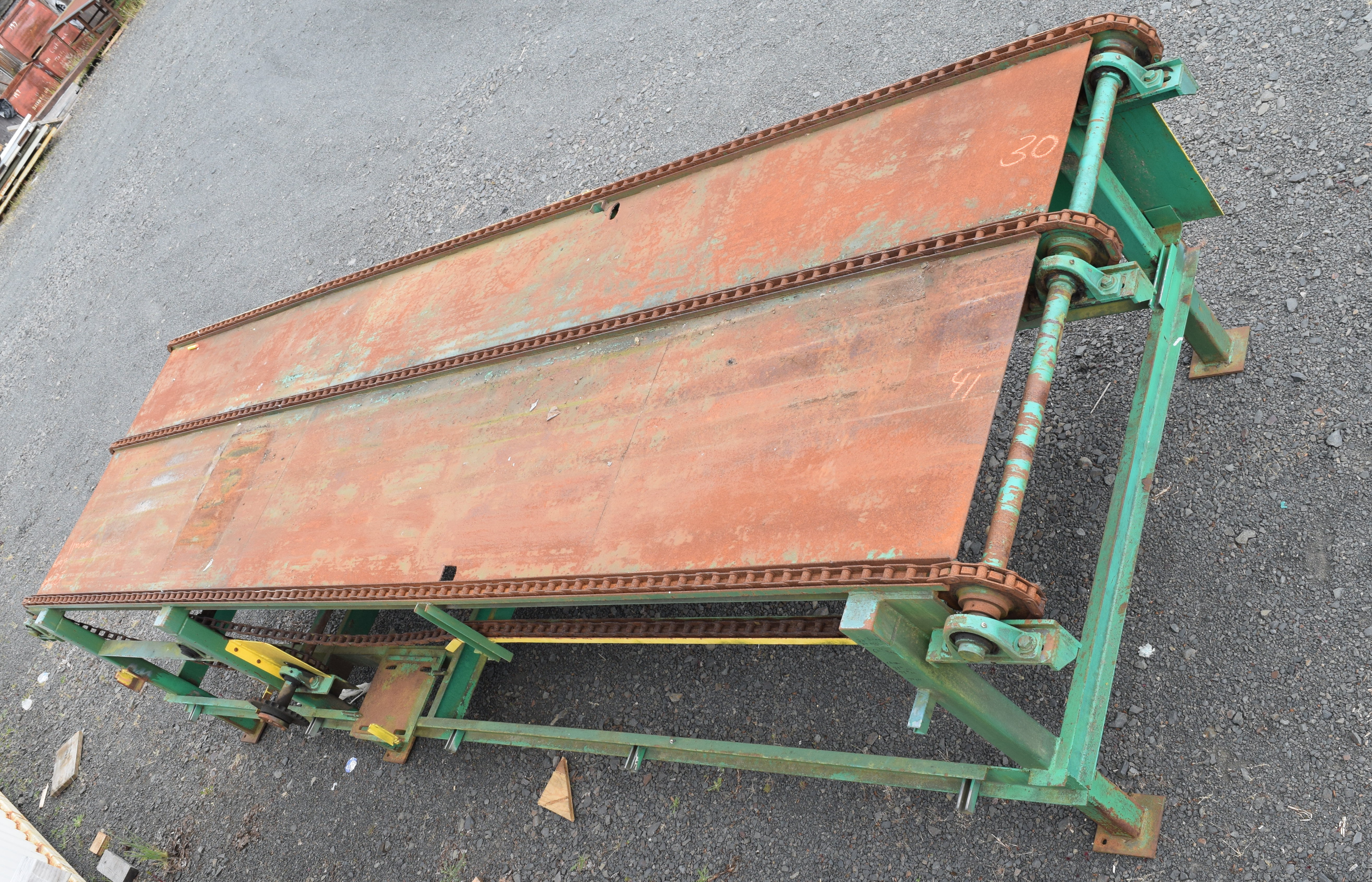 Used 3 strand chain transfer deck used, used chain 3 strand deck, three strand lumber transfer deck, 22ft S drive 3 stand chain deck transfer, lumber transfer chain deck S drive