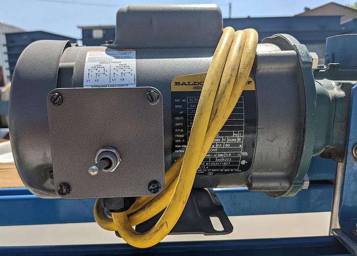 Used TK-15: 500 Gallon Vertical Tank with Mixer