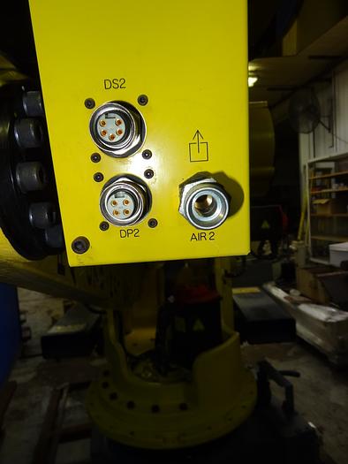 Used FANUC M900iA/260L 6 AXIS CNC ROBOT WITH R30iA CONTROLLER