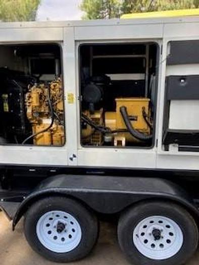 Used Caterpillar Generator XQ60 on Trailer