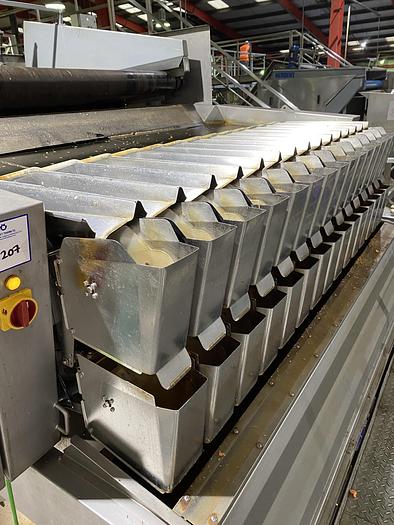 Used Newtec 4015 B2G with
