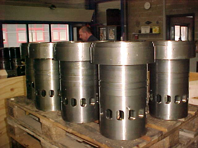 Used CYLINDER LINERS BOLNES DNL 190/600
