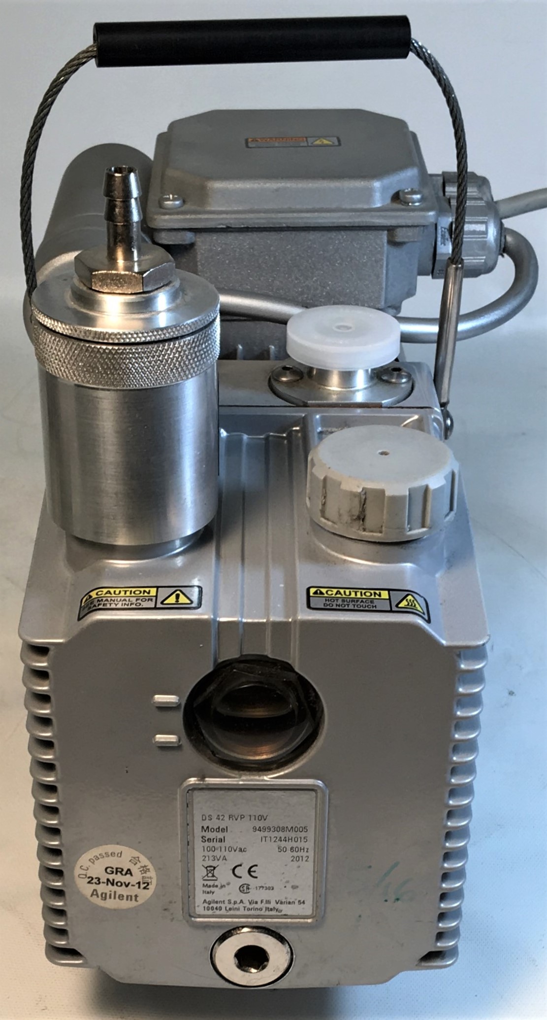 Used Agilent DS 42 Rotary Vacuum Pump with Oil Exhaust Filter (1.2cfm)