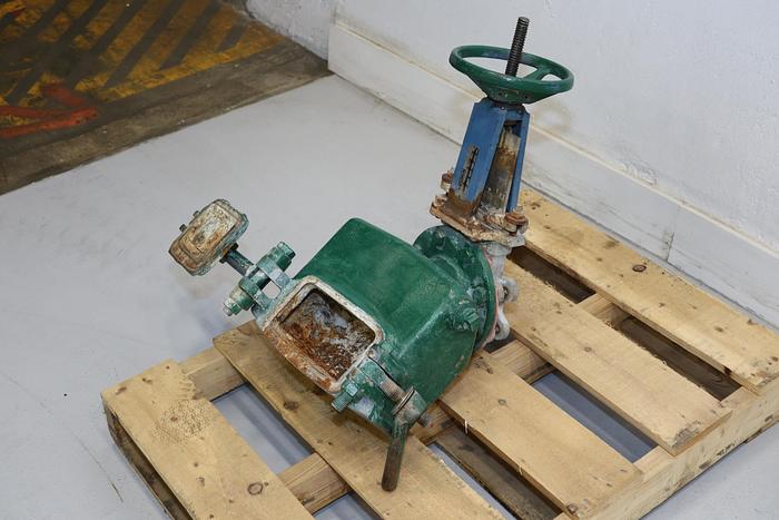 Used Black Clawson UV100 Pressure Screen #44119