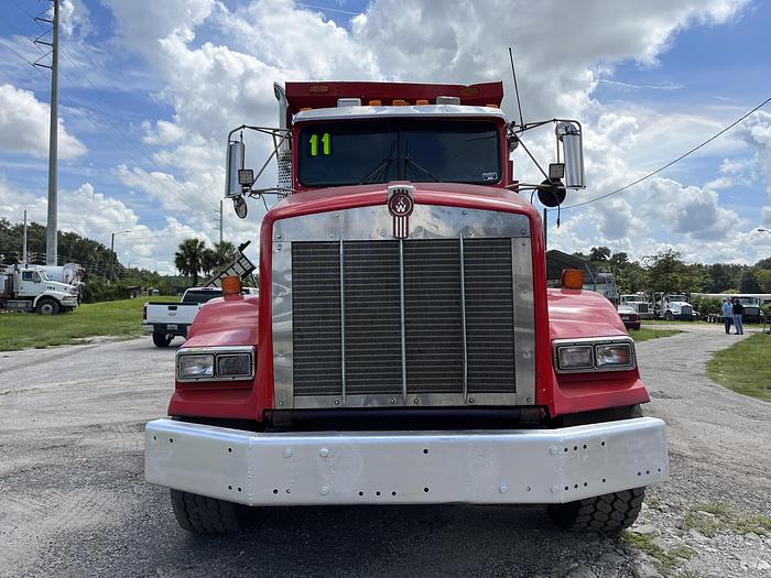 Used 2011 Kenworth T800 Tri-Axle Dump Truck  #5596