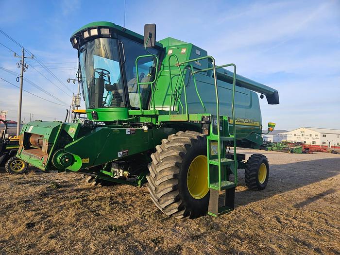 Used TRILLADORA 2002 JOHN DEER 9550