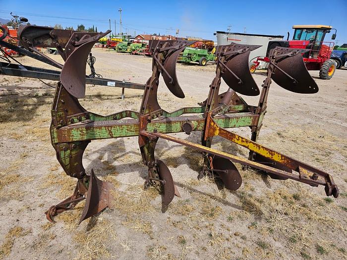 Used sn JOHN DEER sn