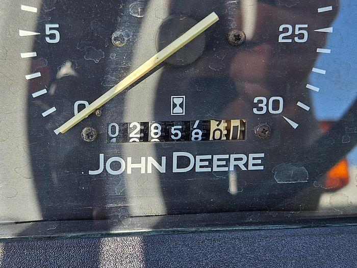 Used 2008 JOHN DEER 5055D