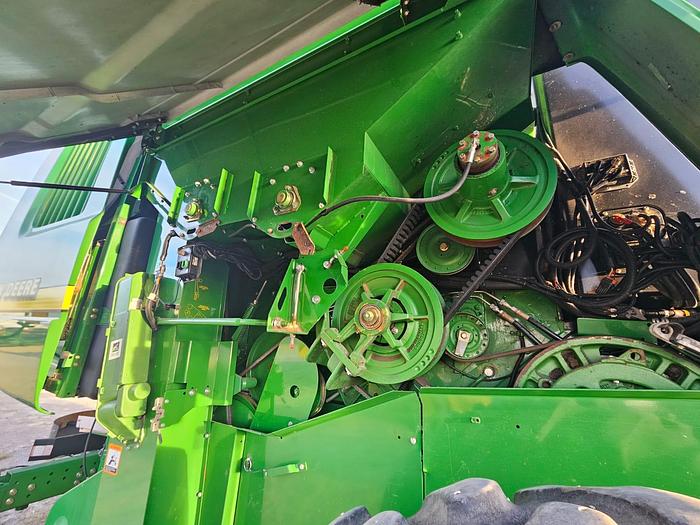 Used TRILLADORA 2002 JOHN DEER 9550