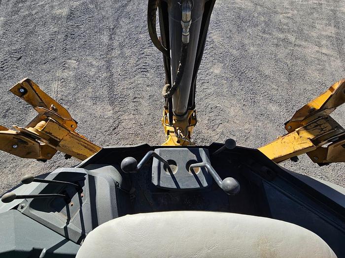 Used Retro excavadora marca John Deere modelo 310L año 2015