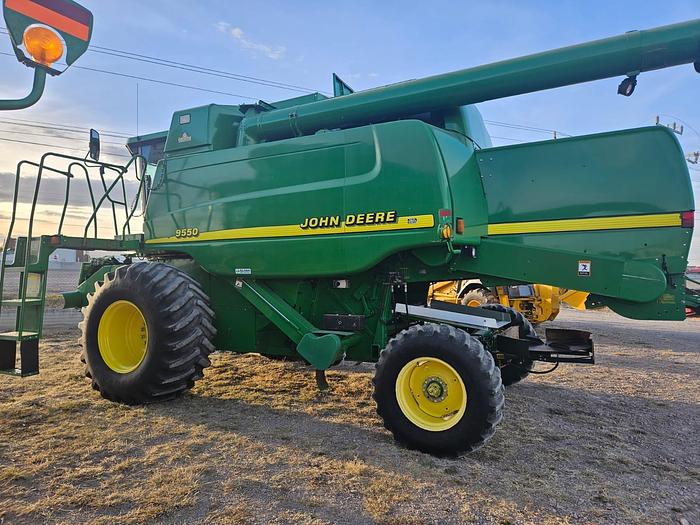 Used TRILLADORA 2002 JOHN DEER 9550