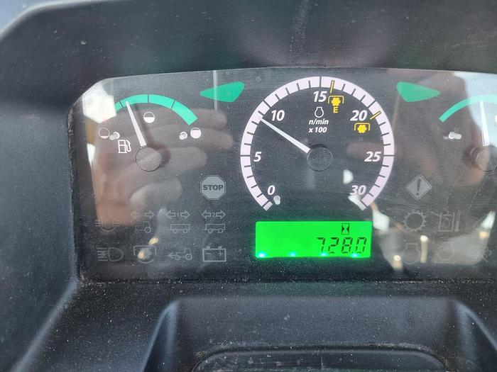 Used 2020 JOHN DEER 5055E