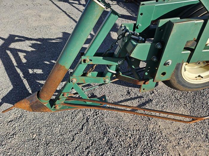 Used COSECHADORA CORTADORA DE FRIJOL MARCA PICKETT MODELO 8030-2-A