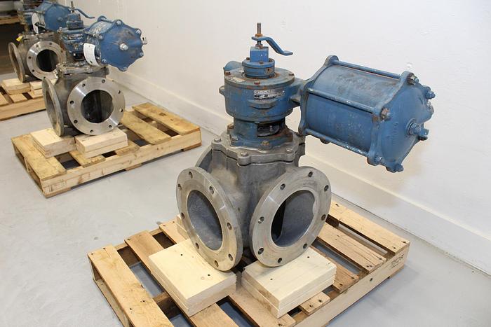 Used Dezurik 8" 3-way Air Operated Valve #43975