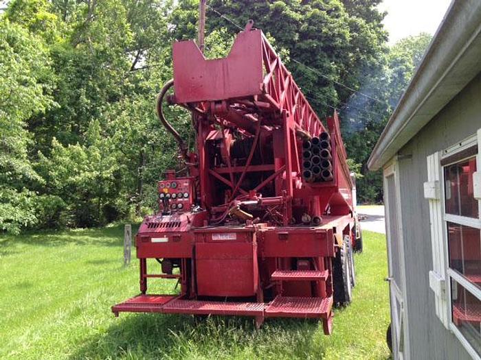 Used 1985 Speedstar 30K Drill Rig - Sold
