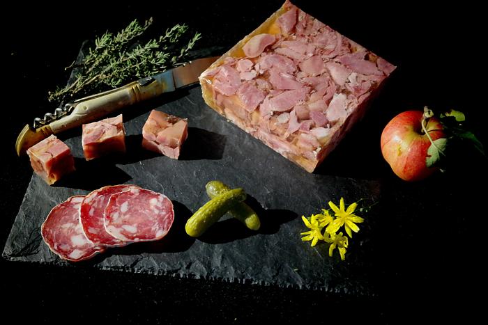 HACHOIR 130 ANGULAIRE TREMIE 200L Fabrication Française