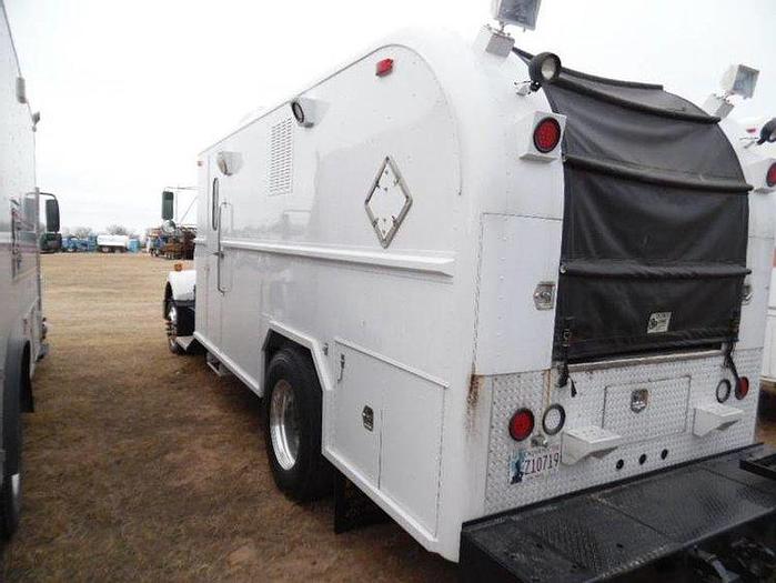 Used 2000 Kenworth T800 Wireline