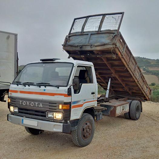 Used 1989 TOYOTA Dyna 300 14B tipper
