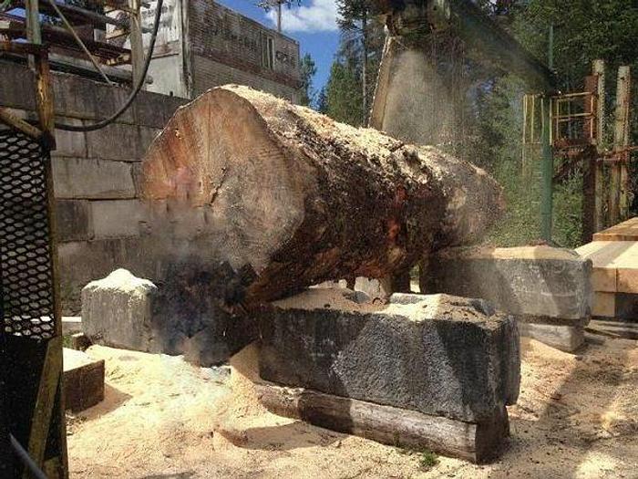 Used LARGE LOG SPLITTER