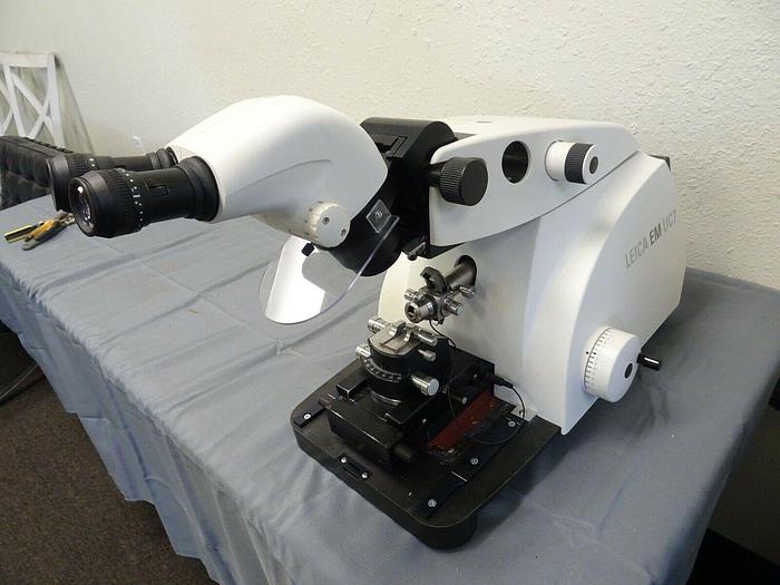 Used Leica EM UC7 Ultramicrotome Microtome (UC7rt)