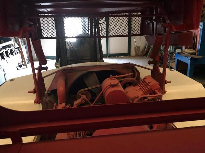 Usato CATERPILLAR   V25O