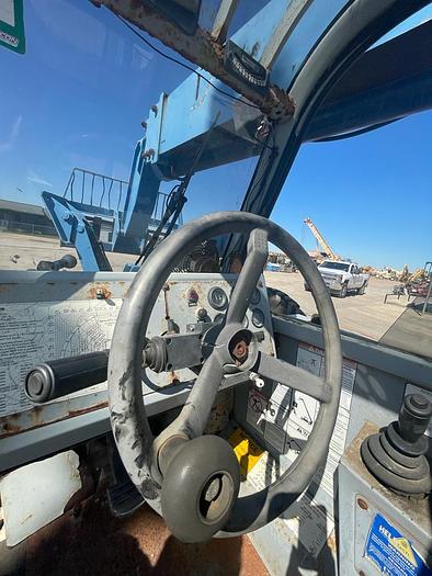 Used 2007 GENIE GTH-1056 TELEHANDLER