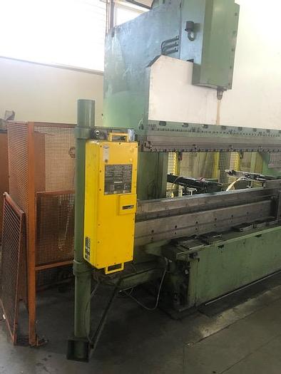 Used 1981 Bystronic Hammerle AP CNC 200 SID (4M/200T)