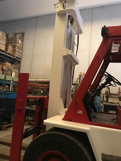 Usato CATERPILLAR   V25O