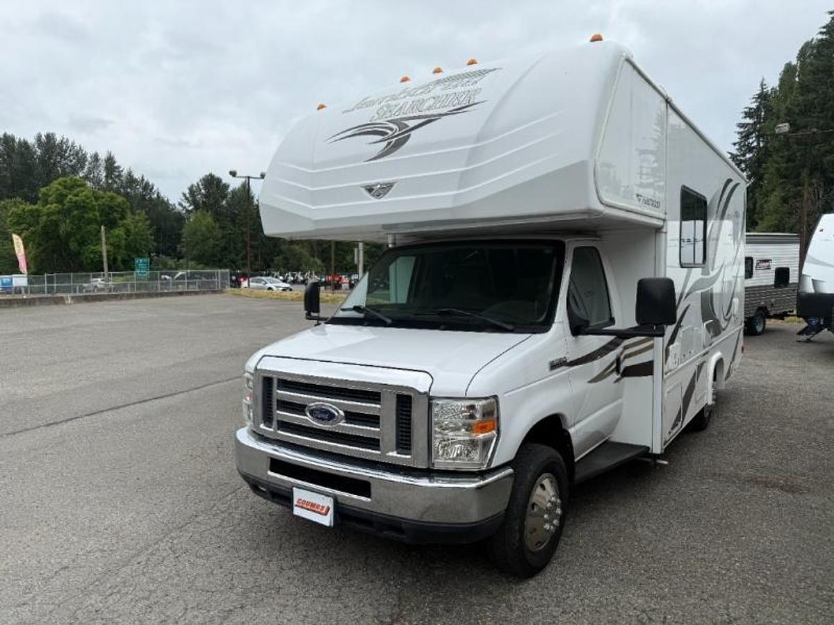 Used Used 2014 Fleetwood RV Jamboree Searcher 23B