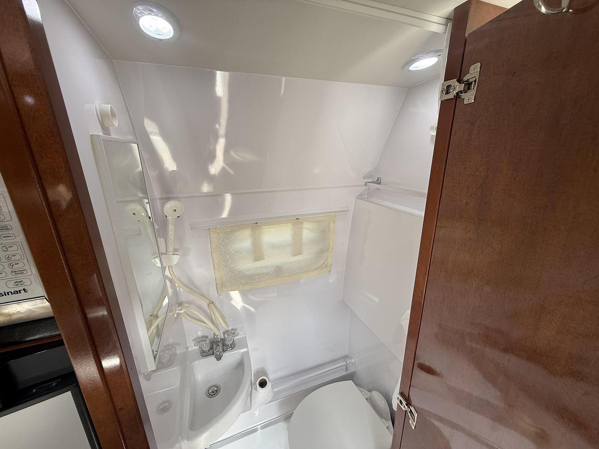 Used 2018 Pleasure Way Ascent TS