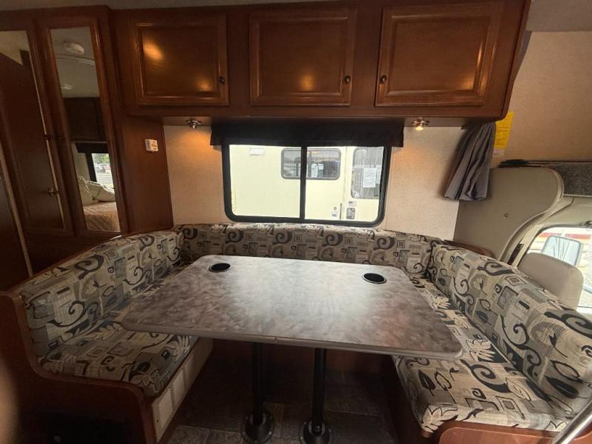 Used Used 2014 Fleetwood RV Jamboree Searcher 23B