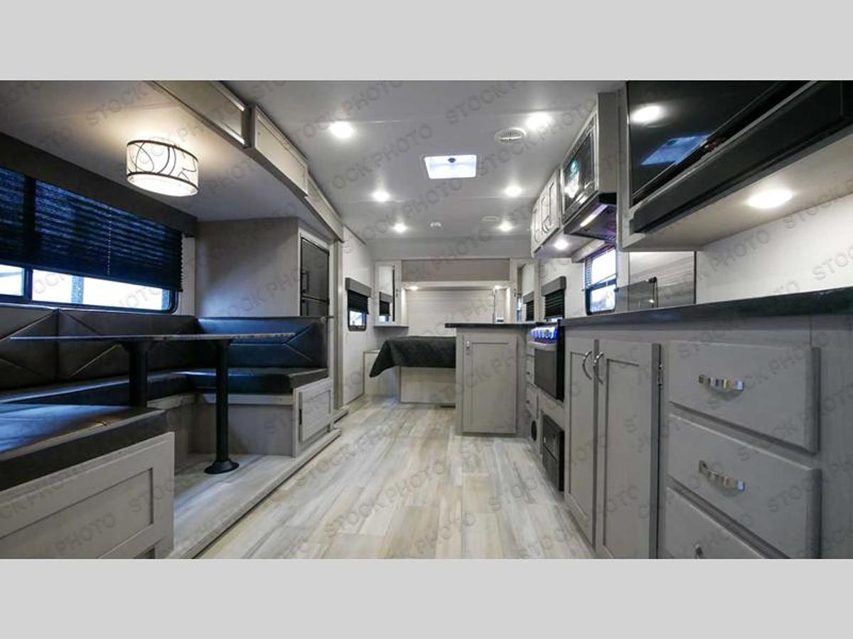 Used Used 2022 Prime Time RV Tracer 22RBS