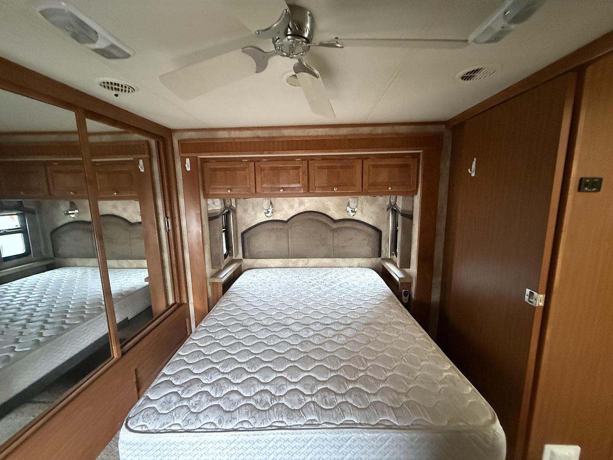 Used 2009 Tiffin Allegro Red QSA