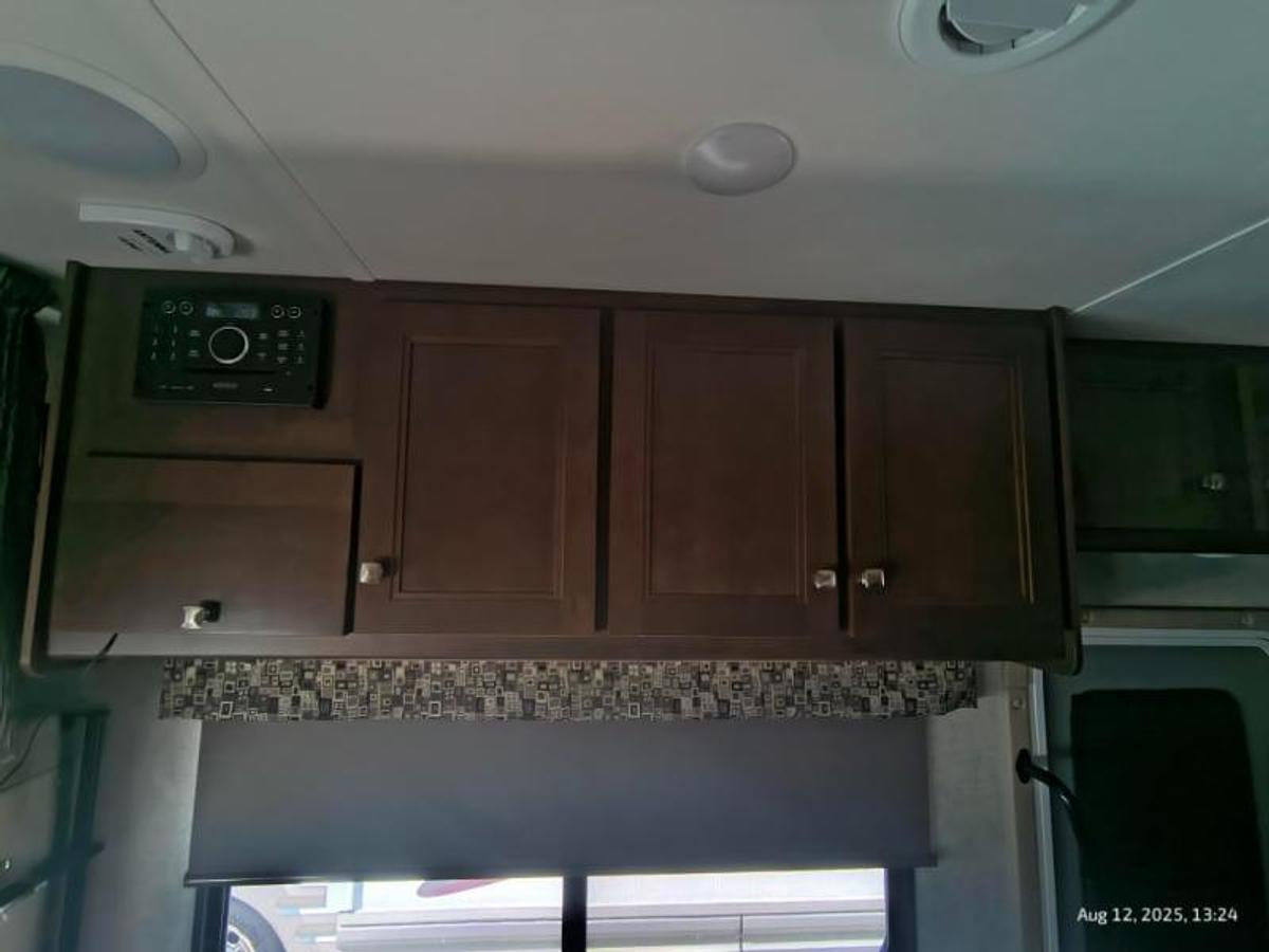 Used Used 2017 Forest River RV Sunseeker 2860DS Ford