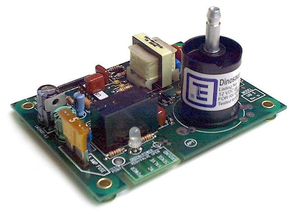gnition Control Circuit Board; For Atwood Water Heaters/ Norcold And Servel Refrigerators, Small, 4-1/4 In L x 3-1/4 In W, With Post Top; 2 TAB MOUNTING KIT For Atwood / Hydroflame,Water Heaters Sold Separately