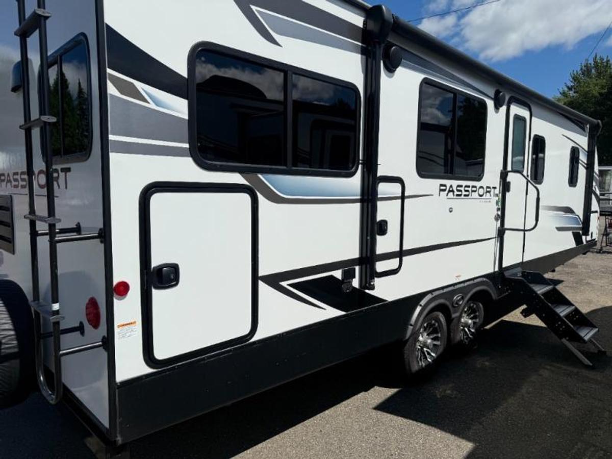 Used Used 2023 Keystone RV Passport GT 2704RKWE