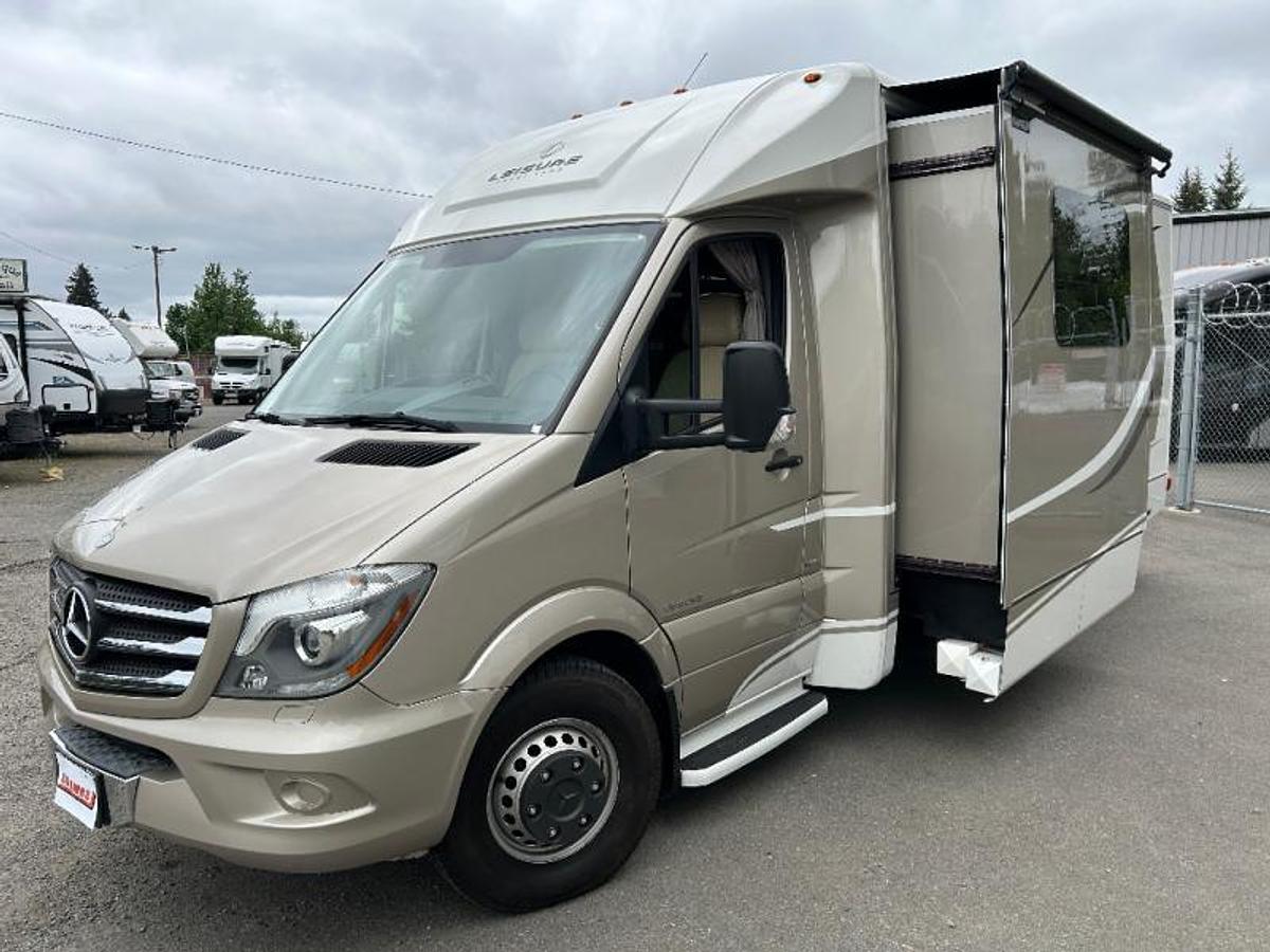 Used Used 2015 Leisure Travel Vans Unity 24MB 24MB