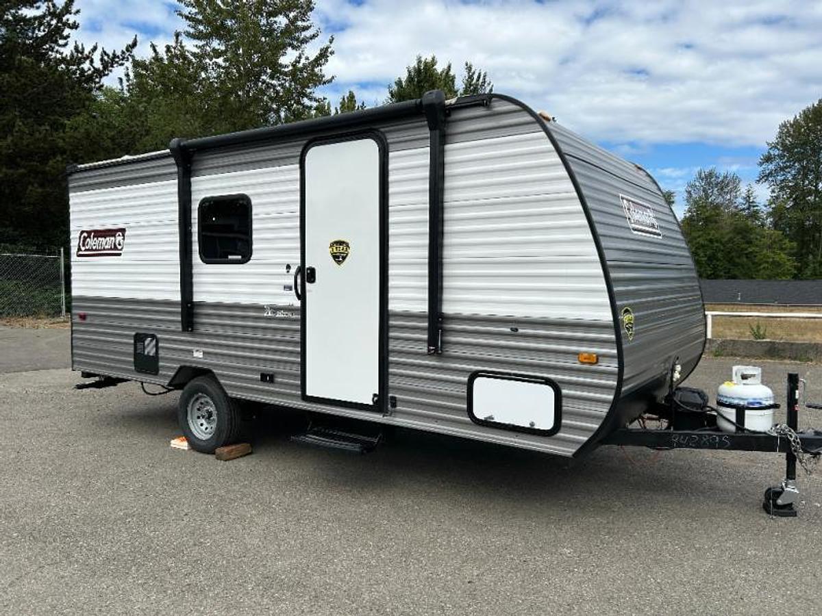 Used Used 2023 Dutchmen RV Coleman 17B