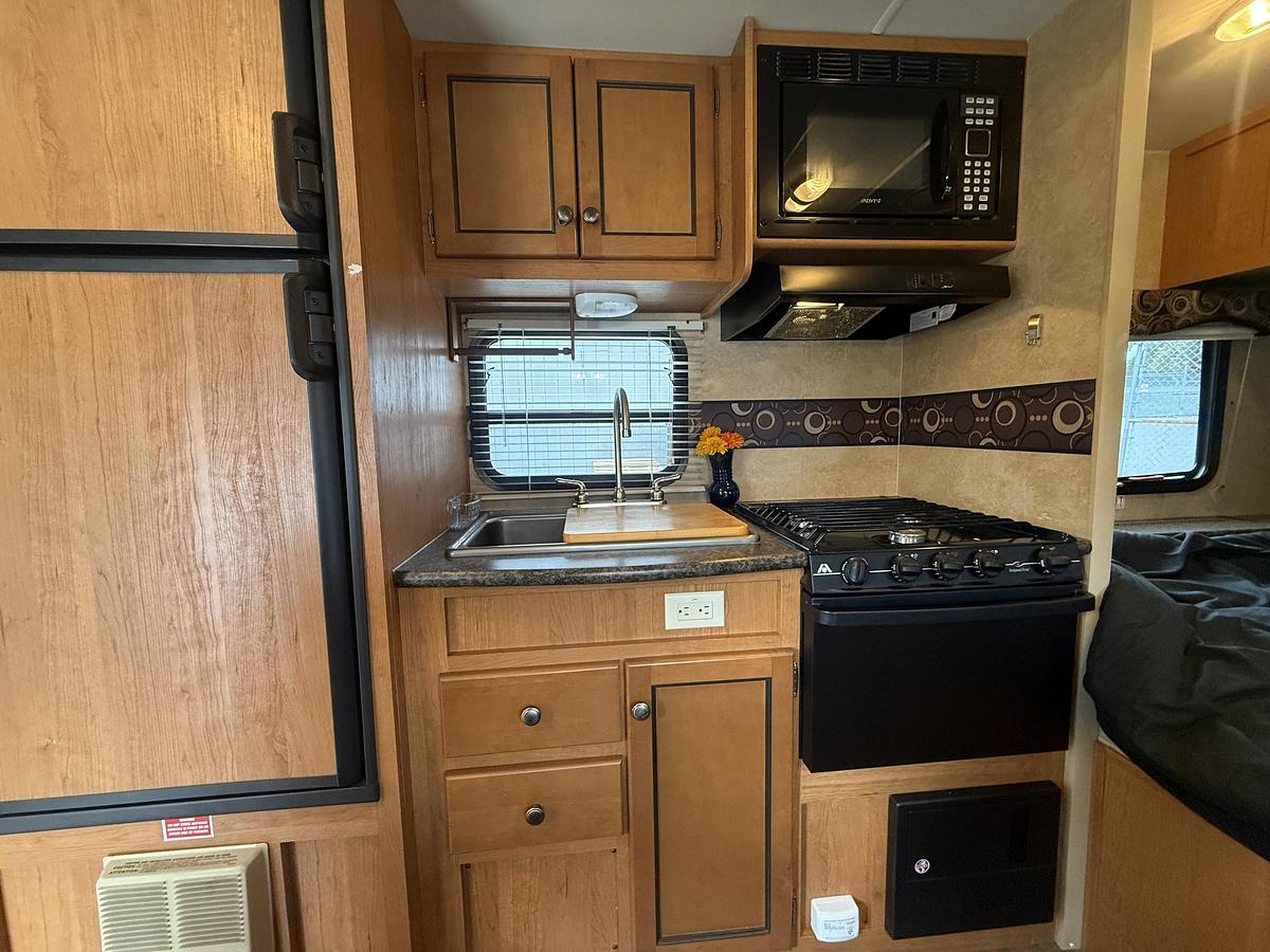 Used 2013 Holiday Rambler Aluma Lite 187QB