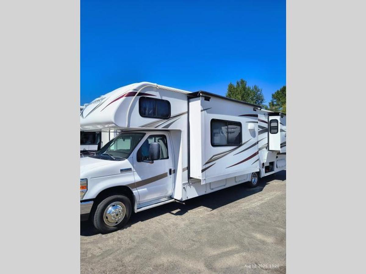 Used Used 2017 Forest River RV Sunseeker 2860DS Ford