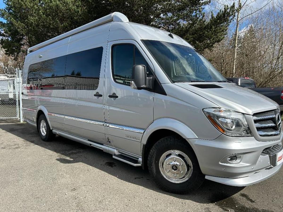 Used Used 2017 Airstream Interstate Lounge EXT Lounge EXT